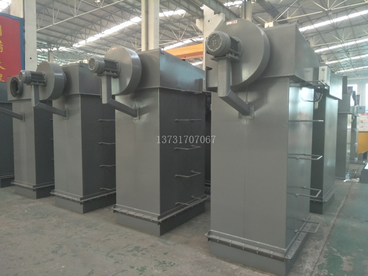 2018年最新研發(fā)15m2、25m2倉頂布袋除塵器投放市場